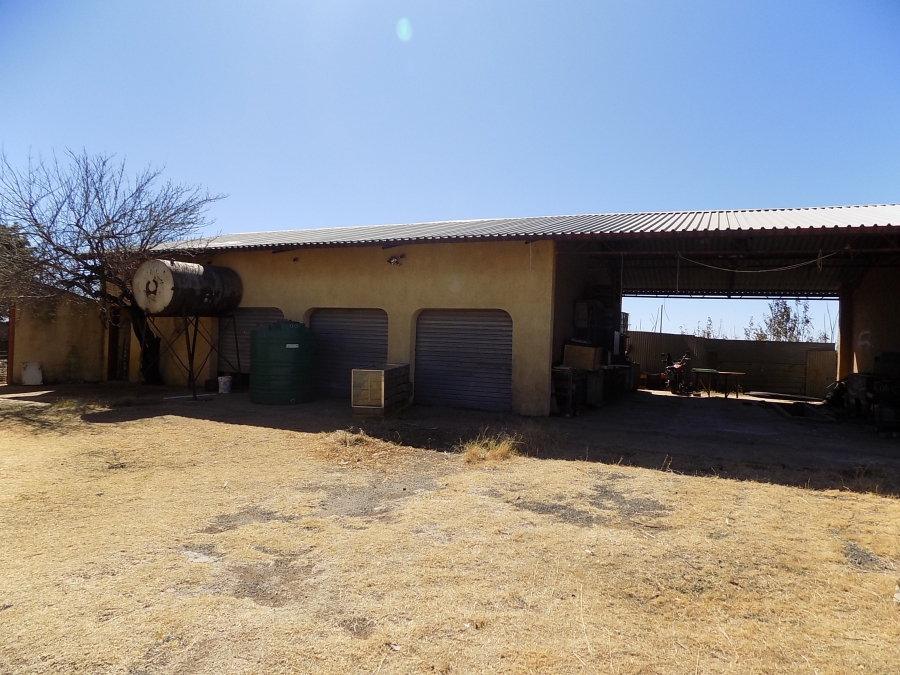 4 Bedroom Property for Sale in Moosa Park North West